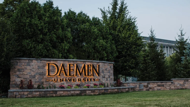 Daemon University